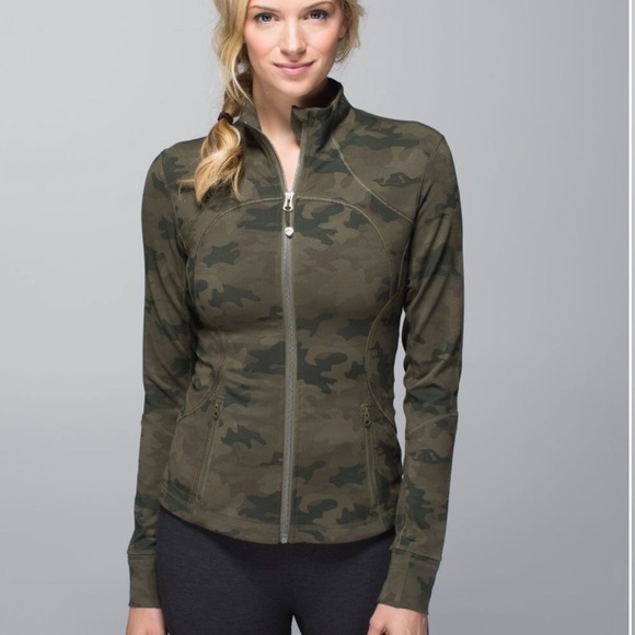 lululemon athletica Jackets & Blazers - Lululemon Camouflage Forme Jacket